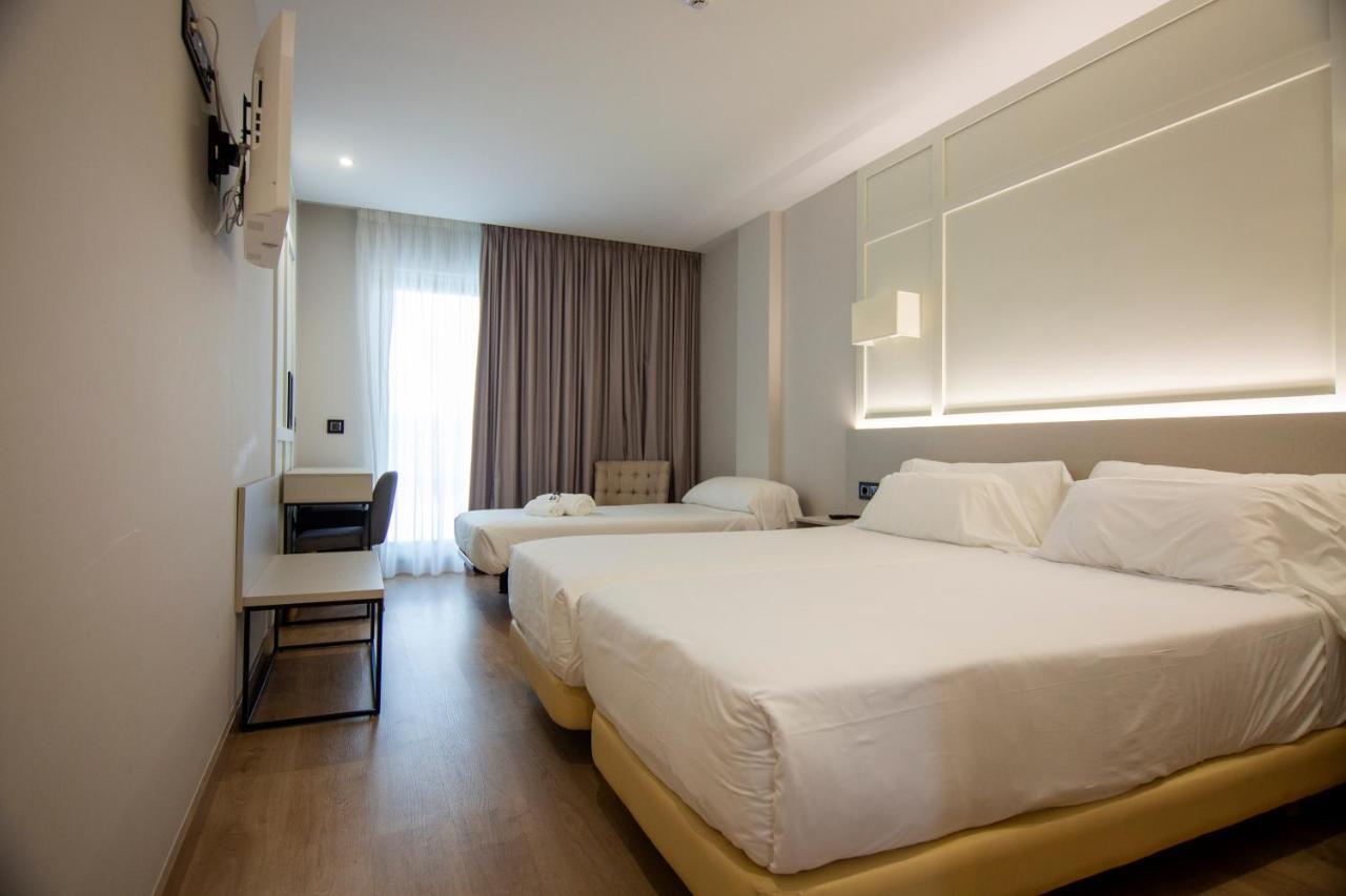 Oca Playa De Foz Hotel & Spa Exteriör bild